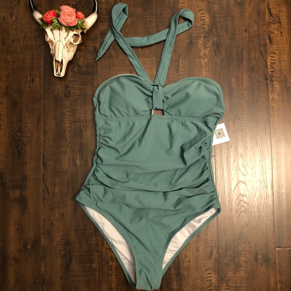 Cupshe Other - Cupshe | light emerald green one piece